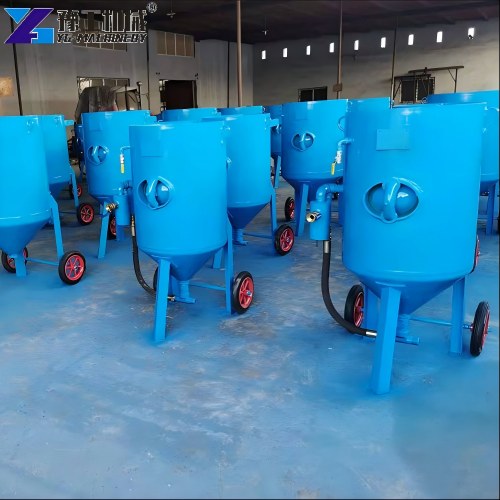 Compact Sand Blast Cleaning Machine